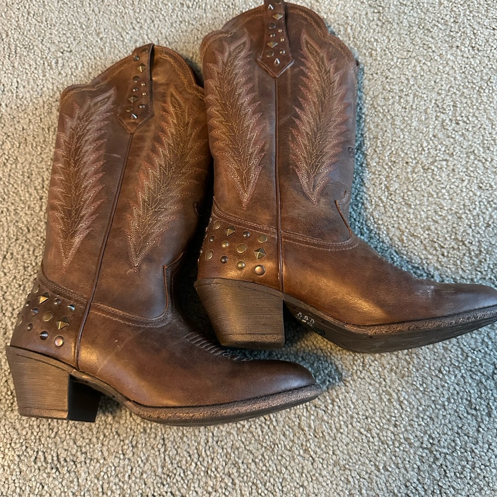 Ariat Cowboy Boots